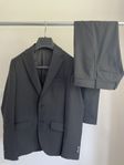 Slimfit kostymer i storlek 44