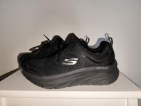 Skechers D'lux Walker storlek 36,5, svarta
