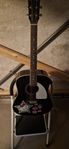 Squier by fender hello kitty black
