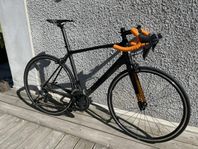 Crescent Maxa