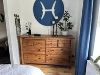 Hemnes byrå och nattduksbord 