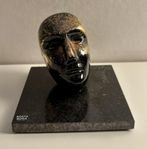 Bertil Vallien, Kosta Boda, Konstglas, ”Brains on stone”