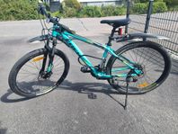 Cykel MTB Trek Marlin 7