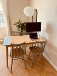 ASUS VG245H 24" FHD-skärm + vit monitorarm + originalfot