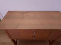 Hallbord Ek 150kr