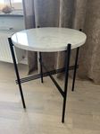 Gubi Ts sidobord marmor svarta ben 40cm 