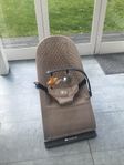 Babysitter för barn upp till 12 månader 