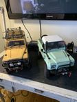 2 st RC bilar Defender samt Defender pickup