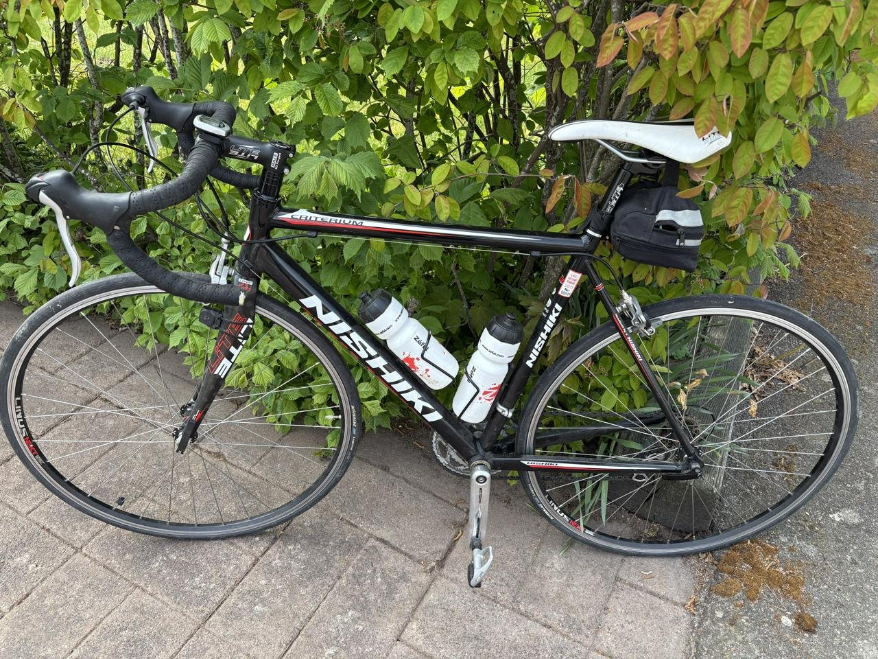 Racercyckel märke Nishiki Cri...