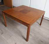 Äldre Soffbord jättefint skick!