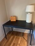 bord från Ikea 