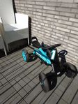 Trampbil Berg Buzzy Racing