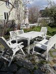 trädgårdsgrupp 4 stolar 2 bänkar 1 bord