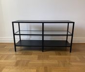 TV-bänk svart, nätt och fin