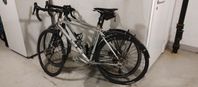 2 st.  TREK Gravelbike , stl. S och M