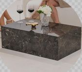 Exklusivt soffbord i plinth marmor