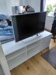 tv med tvbänk