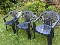 Tre plaststolar