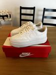 Nike Court Vision Alta Woman