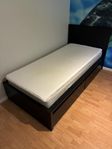 IKEA Malm säng