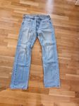 Levis 501  32:32