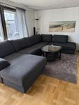 Stor soffa med schäslong och divan från Mio