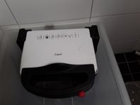 Portabel EXXENT Smörgåsgrill Toaster model DF-978. / 1600