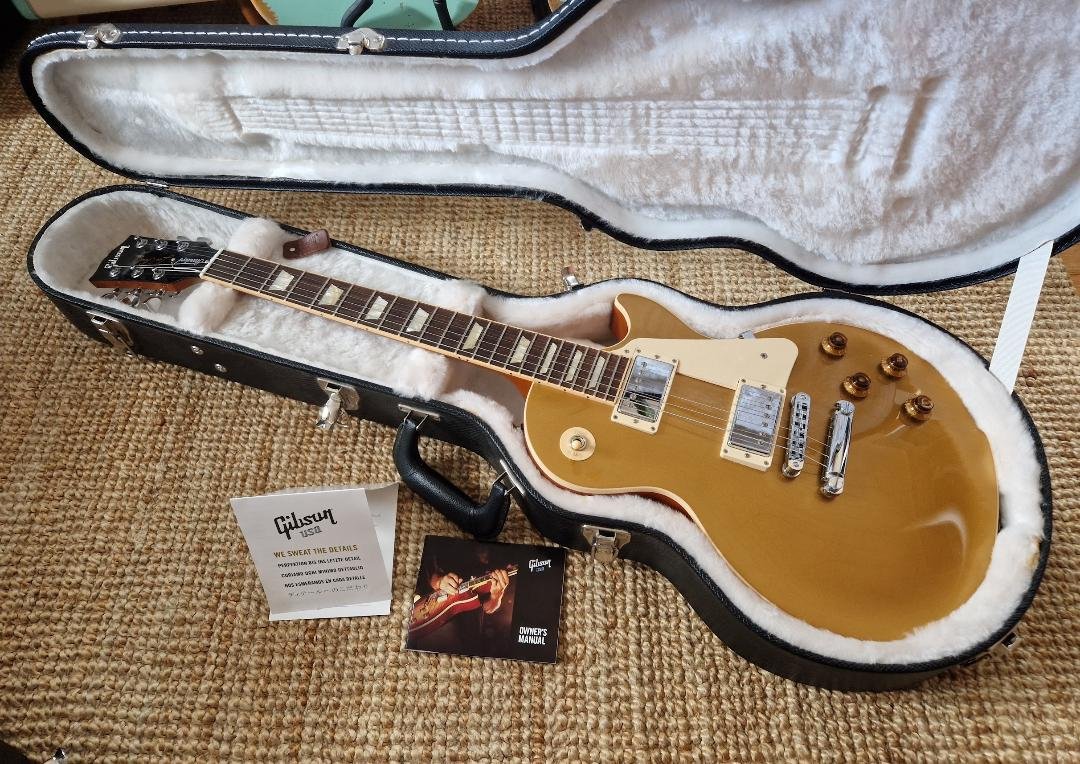 Gibson Les Paul Standard Gold...