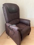 Fåtölj med Seat up och fotpall 
