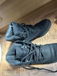 Timberland kängor svarta storlek 38