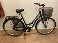 Svart Monark damcykel 