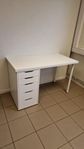 Skrivbord från IKEA