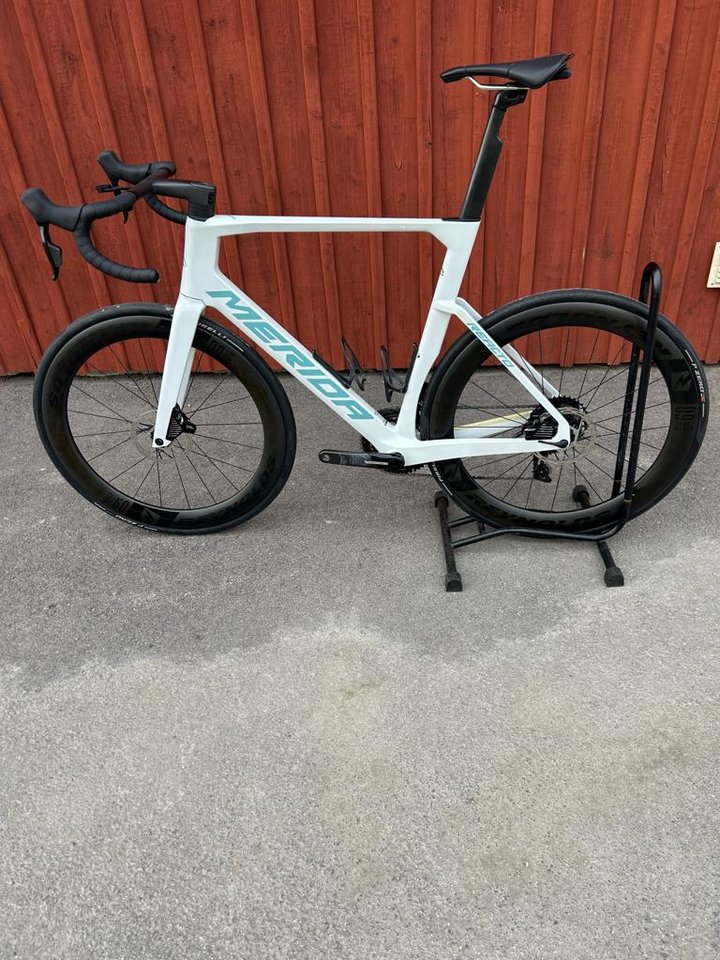 merida Reacto 9000