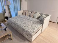 Hemnes Bäddsoffa + madrass 