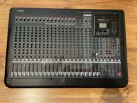 Yamaha MPG 24X mixerbord
