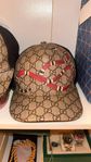 Gucci keps snake beige