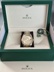 Rolex Sky-Dweller Guld/stål