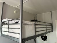 Loft säng  90/200 
