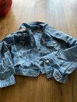 Jättefin jeansjacka till tjej