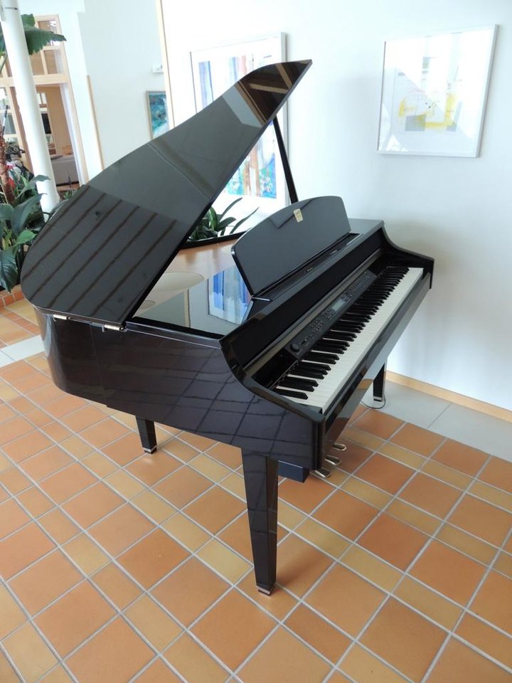 Flygel Yamaha Clavinova CLP-2...