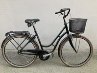Monark Karin singlespeed med lyse & ramlås 28”
