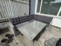Loungemöbler i konstrotting