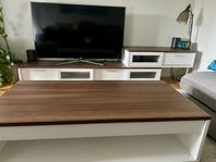 Tv möbel med tillhörande bord 