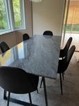 Matbord grå marmor
