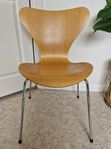 Fritz Hansen Arne Jacobsen Sjuan stol, 1993