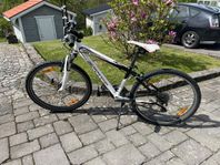 24 tum Cykel  ifrån Scott 