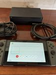Nintendo Switch V1 – Komplett paket i bra skick