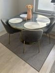 Tiffany Matbord  brun Marmor med 4 stolar