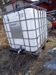 vatten tank ca 600liter 