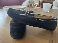 Blå mocka loafers 